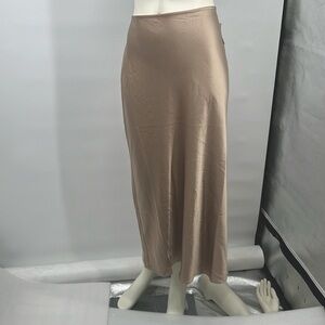 NWT Old Navy Silk Skirt